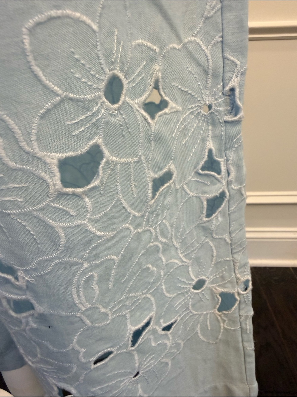 Talbots Petite Light Blue Eyelet Embroidered Linen Blend Crop Pants MP - Picture 5 of 13